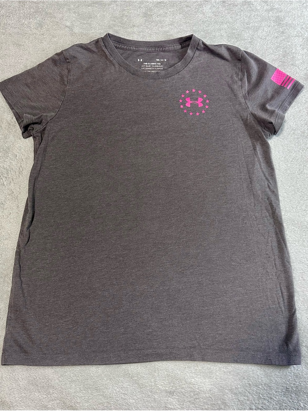 Women’s Under Armour Charcoal Tee with Hot Pink Logo Medium